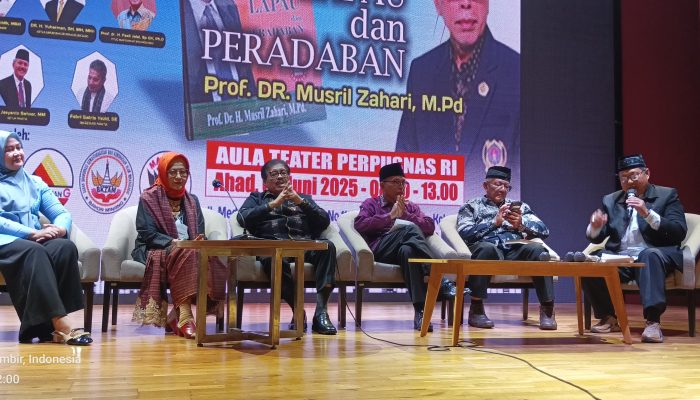 FAMM Gelar Silaturahmi dan Bedah Buku